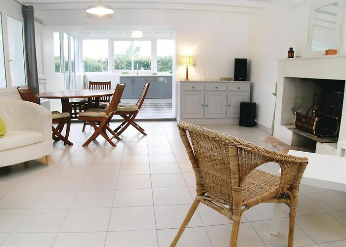 Сasa de vacaciones Lovely In St Sur Gironde *