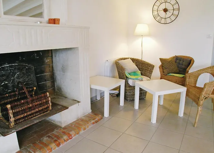 Сasa de vacaciones Lovely In St Sur Gironde